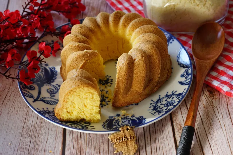 Cada Família Tem o Seu: As Mil Faces do Bolo de Fubá pelo Brasil